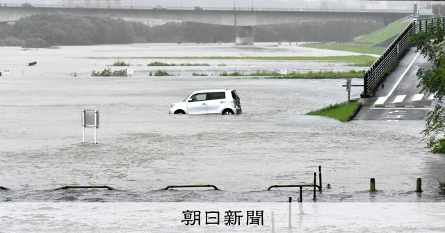 朝日新聞　水差し 台風24号で宮崎に大雨 都農町で377ミリ、県内一部に避難指示 [宮崎県