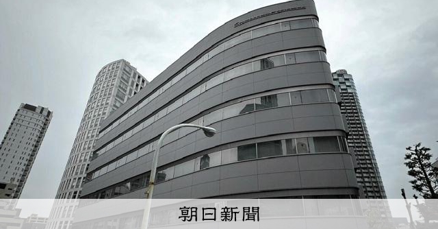 旧ジャニーズ事務所の元スタッフ、「Jr.8人ほどに性加害」と証言：朝日新聞
