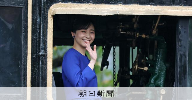 佳子公主體驗鳥取地方鐵道蒸汽火車，並與養老院百歲人瑞交流