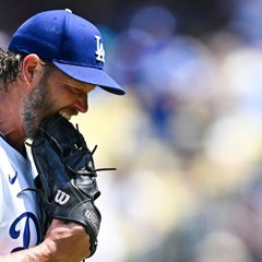 大谷翔平関連　朝日新聞記事　まとめ売り 朝日新聞 大谷翔平 MVP 号外＋関連記事 - メルカリ