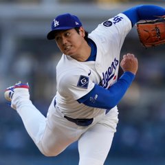 大谷翔平関連　朝日新聞記事　まとめ売り 朝日新聞 大谷翔平 MVP 号外＋関連記事 - メルカリ